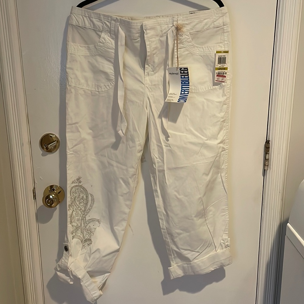 Style & Co. White convertible pants size 14P